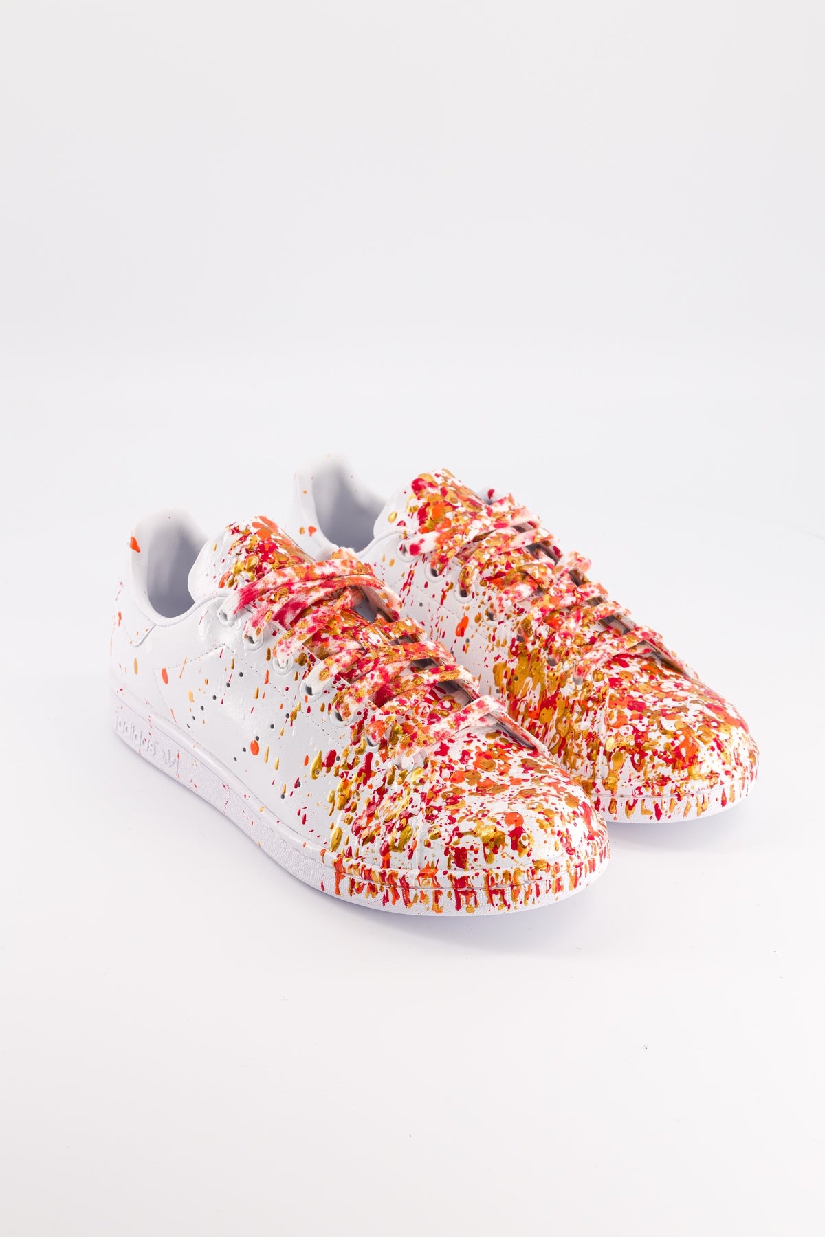 Sneakers blanches - Fifty shades of orange