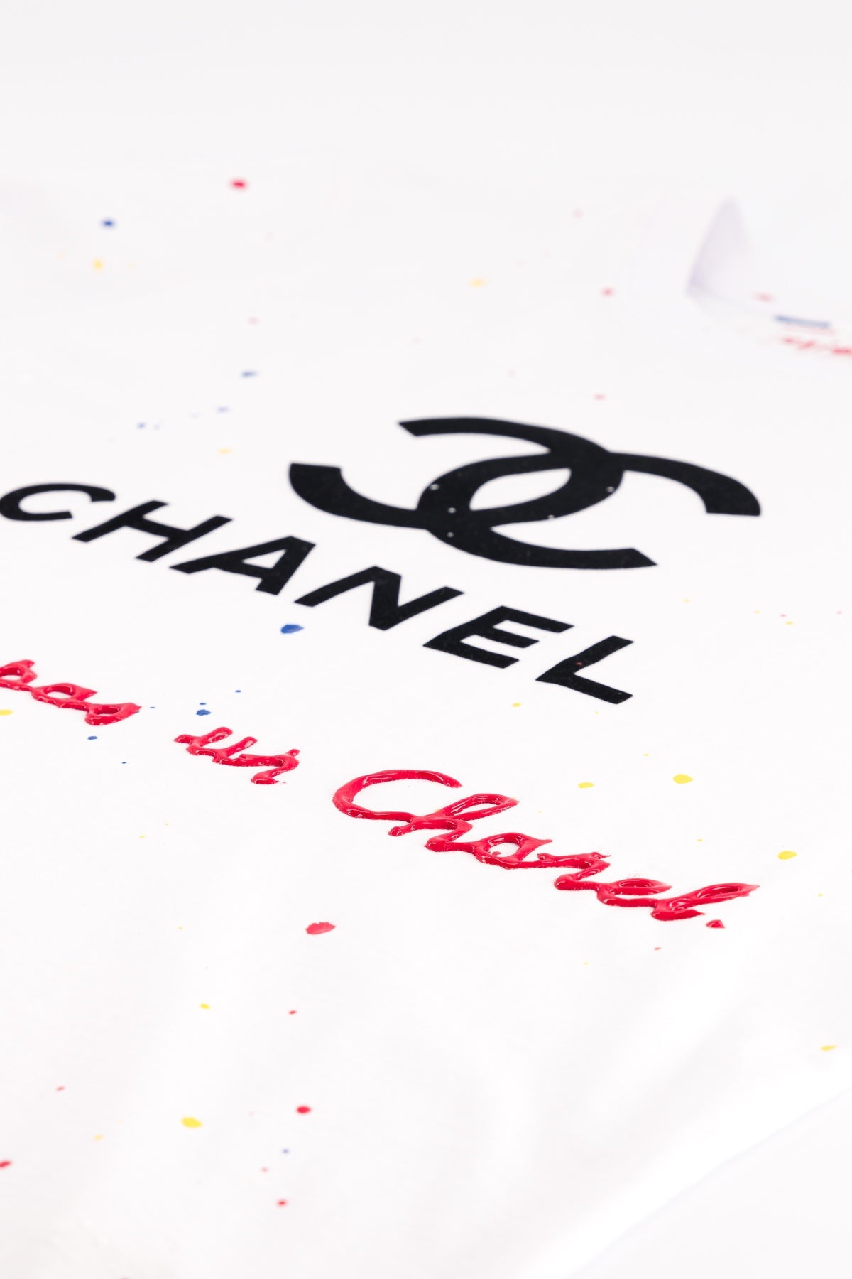 Tee-shirt blanc - Ceci n'est pas un Chanel