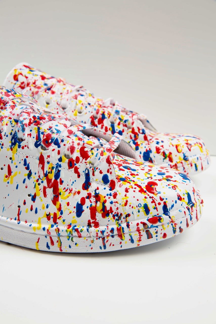 Sneakers blanches - Fifty shades of primary